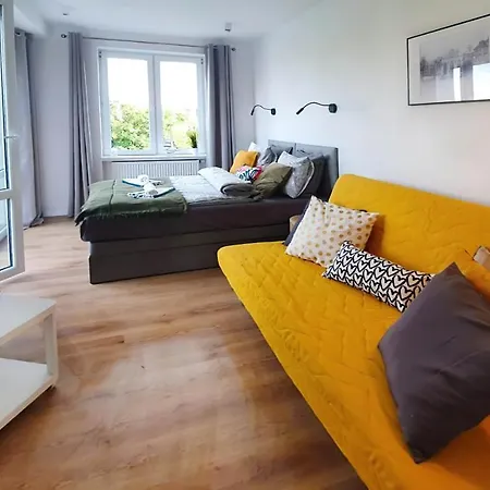 Family Luxury Comfort 2 Bedrooms & Playstation 4 & Panoramic View Of The Gdansk's Old Town & Free Private Parking *